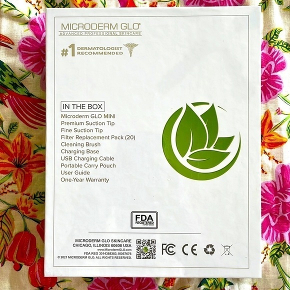 Brand New Microderm GLO Mini Blackhead Remover Pore Vacuum & Facial Tool - Picture 3 of 11